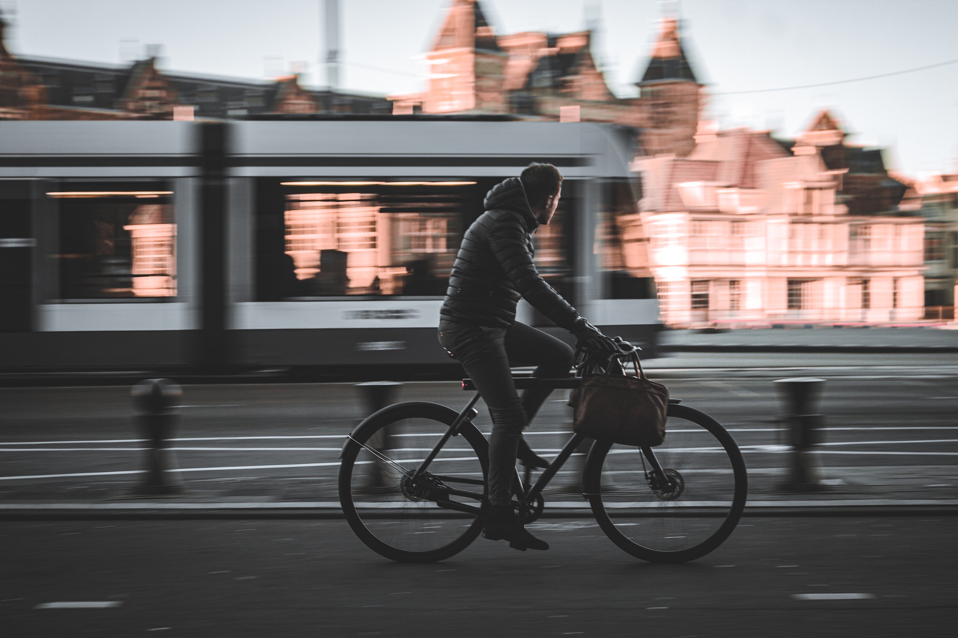 Cycling to work can cut down on transportation costs which can help to save money